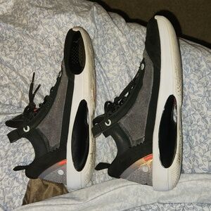 Jordan 34 Low SE Black/White/Red Size 9